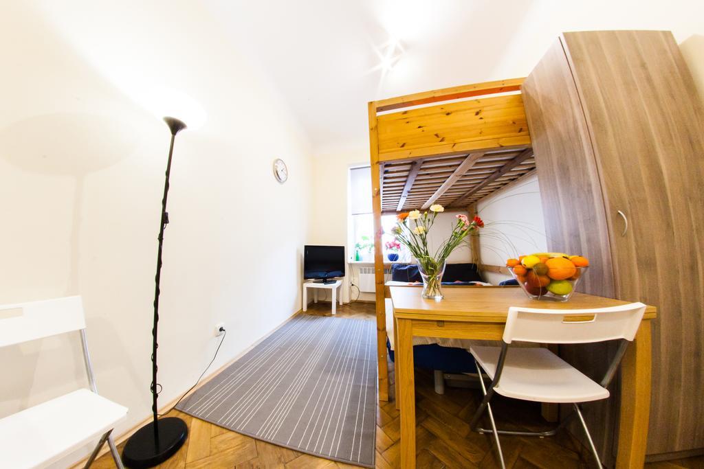 Homely Apartment'S Old Town Cracóvia Quarto foto